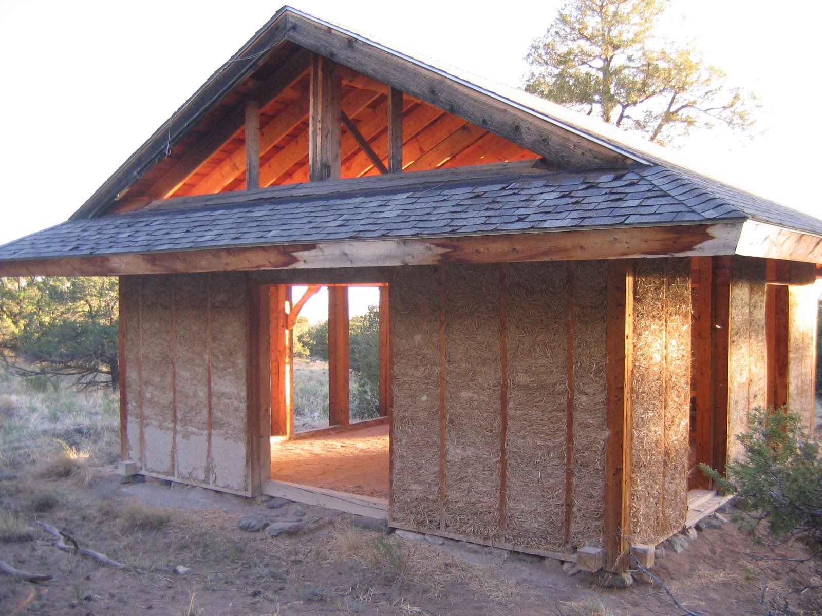 straw-clay-house
