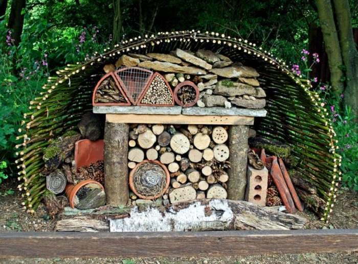 Insect Hotel 4